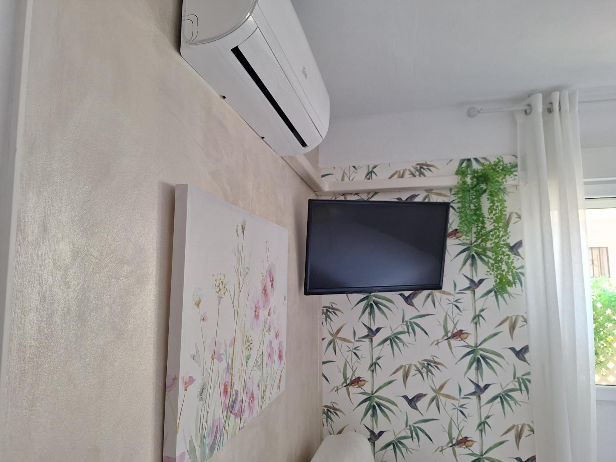 Apartmán Rosalia Playa San Cristobal Wifi Netflix Almuñécar Exteriér fotografie
