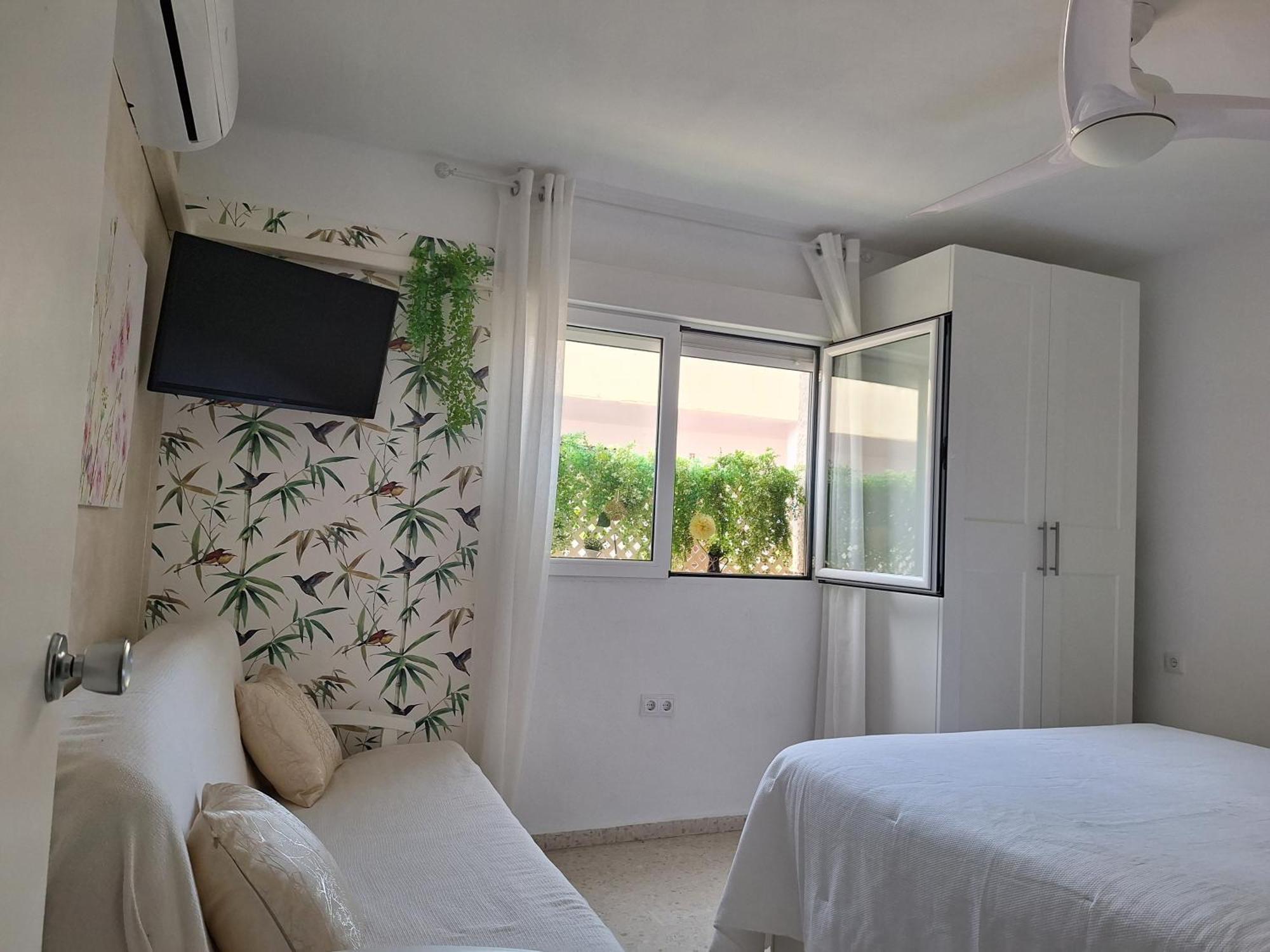 Apartmán Rosalia Playa San Cristobal Wifi Netflix Almuñécar Exteriér fotografie