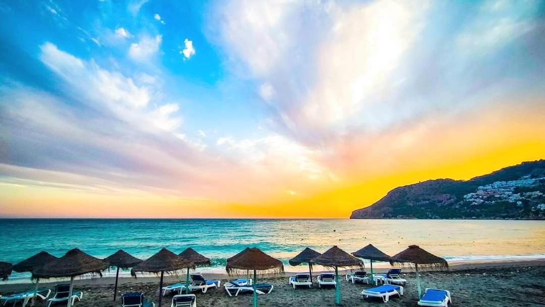 Apartmán Rosalia Playa San Cristobal Wifi Netflix Almuñécar Exteriér fotografie